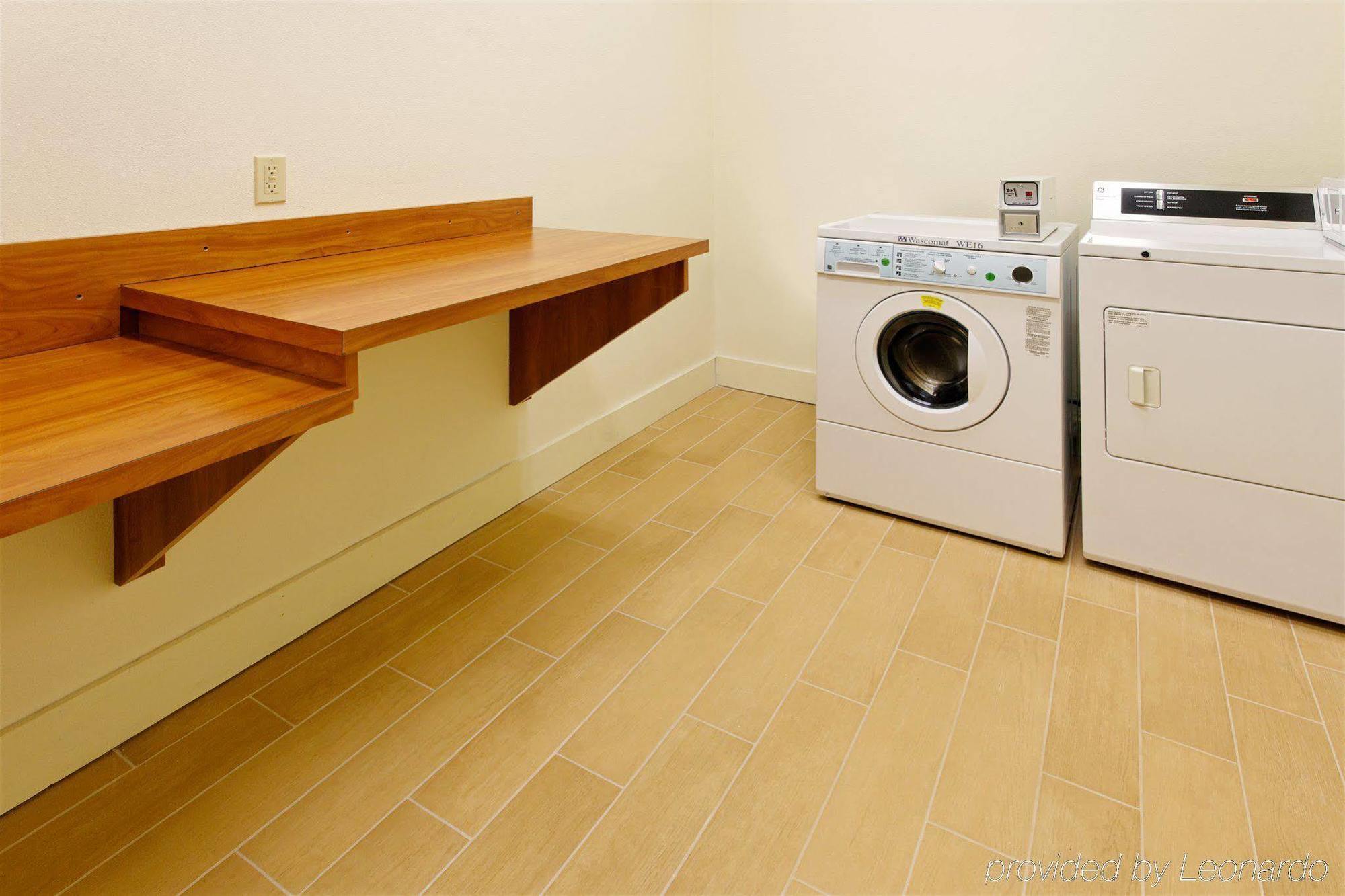 Holiday Inn Express & Suites קניונוויל מתקנים תמונה