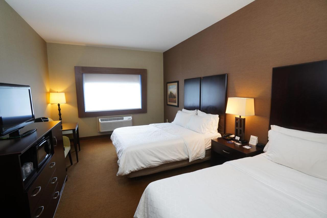 Holiday Inn Express & Suites קניונוויל מראה חיצוני תמונה