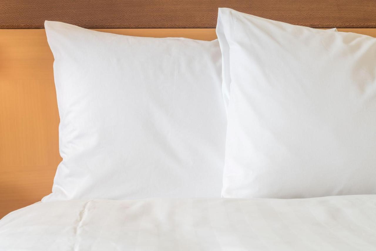 Holiday Inn Express & Suites קניונוויל מראה חיצוני תמונה